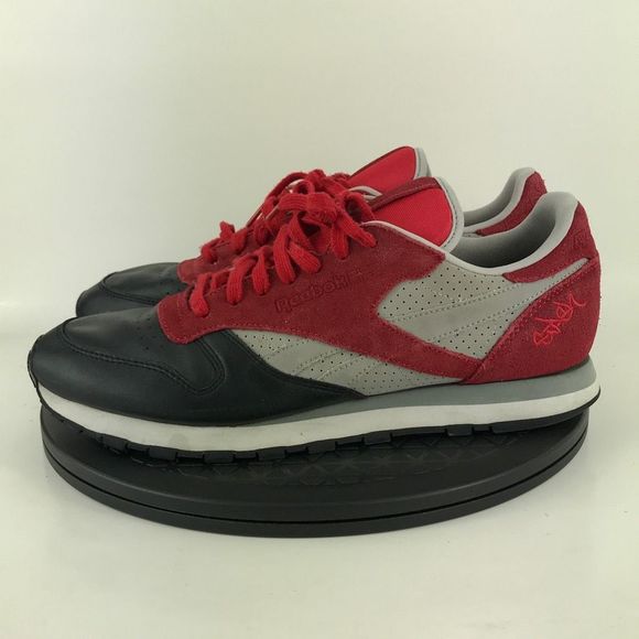 Reebok Classic Leather R12 'Stash' Black/Red Suede Shoes V54169 Men's Size 10 - Picture 8 of 12